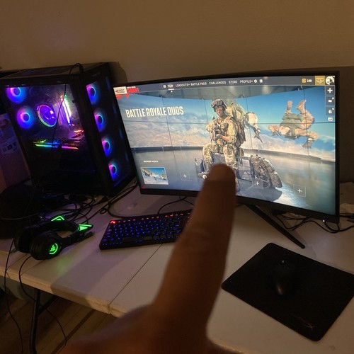 Whole set up - pc,